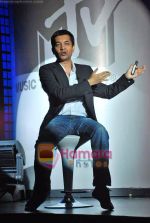 at MTV relaunch meet in Taj Land_s End on 12th Oct 2009.JPG